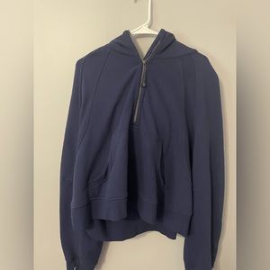 Hooded cropped lululemon scuba